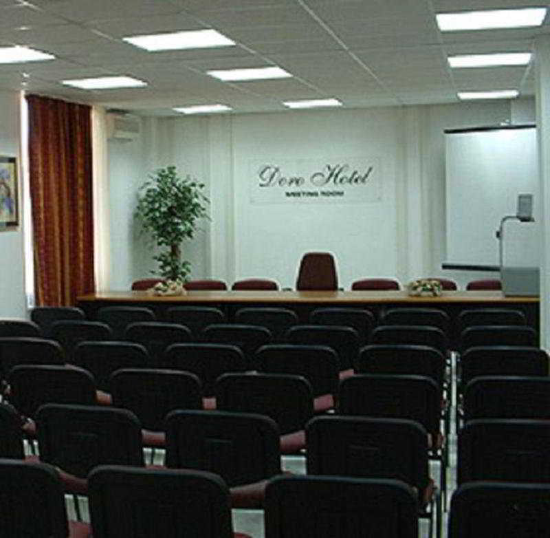 Hotel Doro City Тирана Екстер'єр фото
